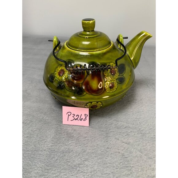 Vintage Green Ceramic Teapot with Floral Relief & Wire Handle 1970s - Picture 10 of 10